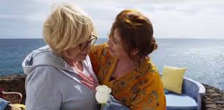 Lesbian granny|the kiss | the bloom of a wonderful lesbian relationship: gi… | Flickr