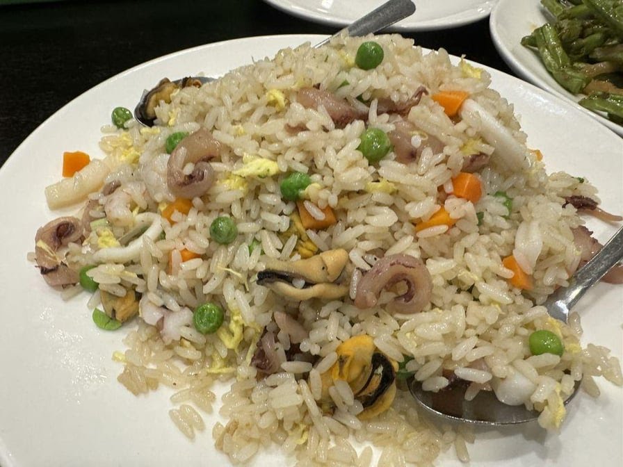 Tumi Dumpling House by null