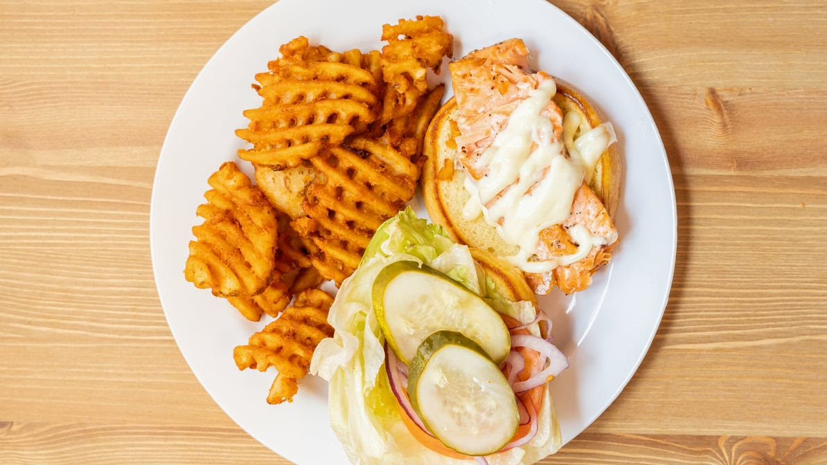 Output Lounge & Sports Bar (Wrigleyville) by null