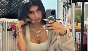 Lebanese pornstar mia khalifa hot porn pictures icanlickit jpg x Lebanese star