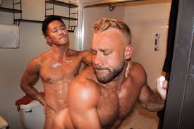 Egndhgaaaa yvhbppex iyqsoi jpg x Real gay sex