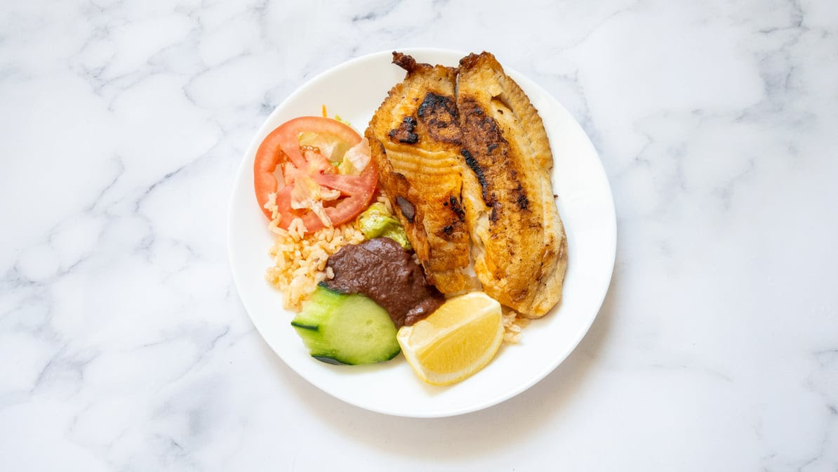 Express Pupusería by null