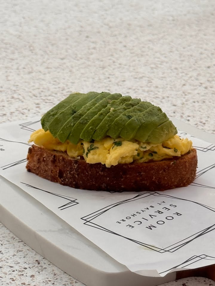 Room Service at Bayshore by null