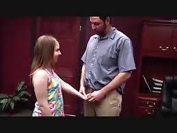 La esposa no quiere sexo se cae así que el chico se cuela en la fanny de las hermanastras xvideos com jpg x No quiere