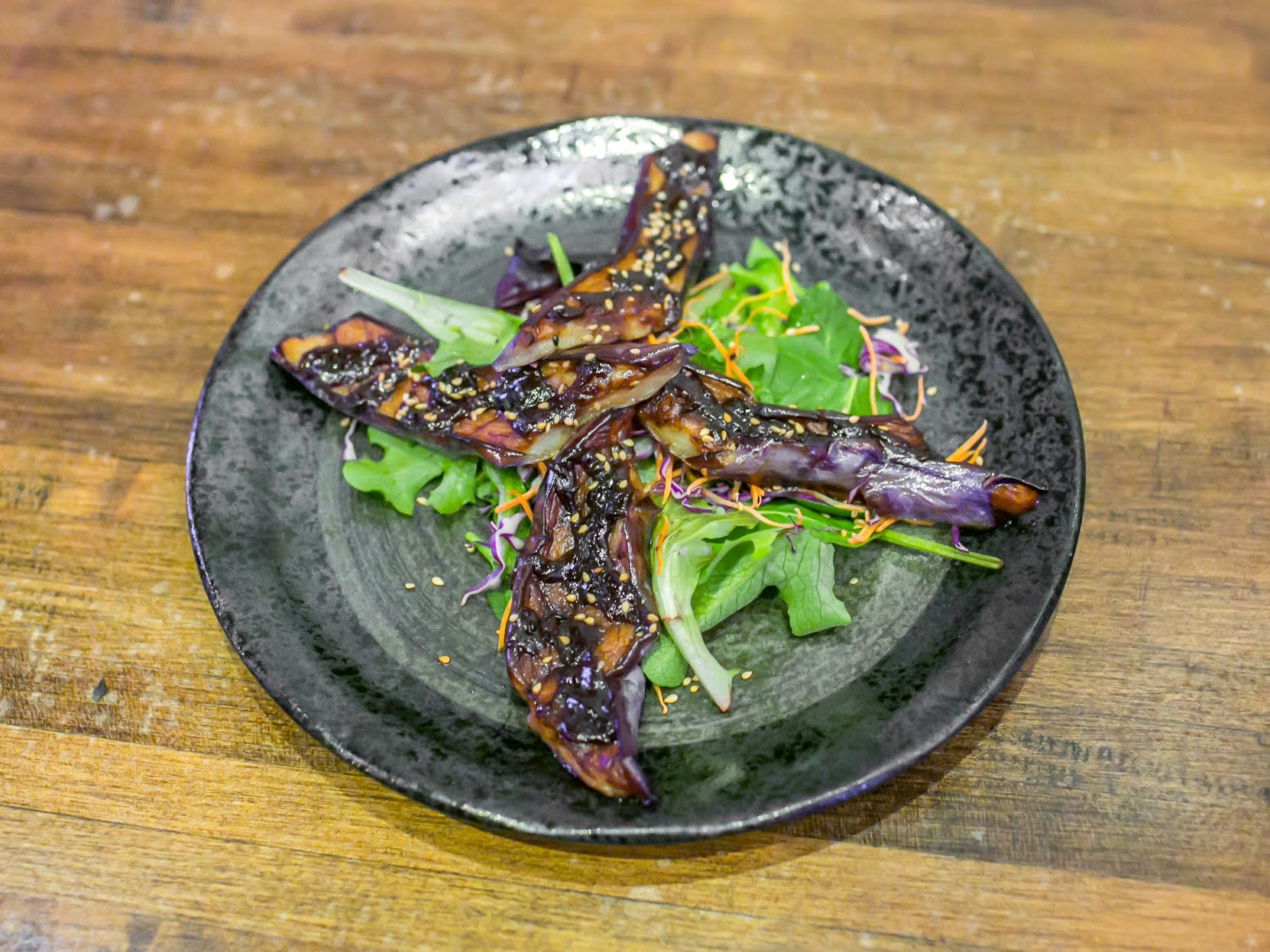 Mottsu into sushi d by null