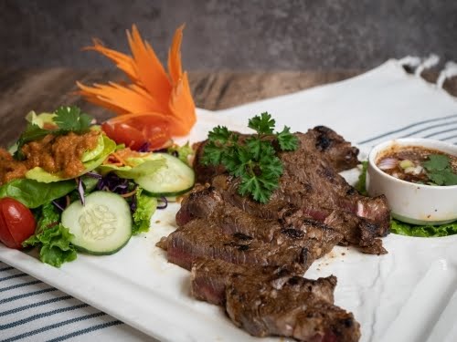 Thai Meric Eatery & Bar by null