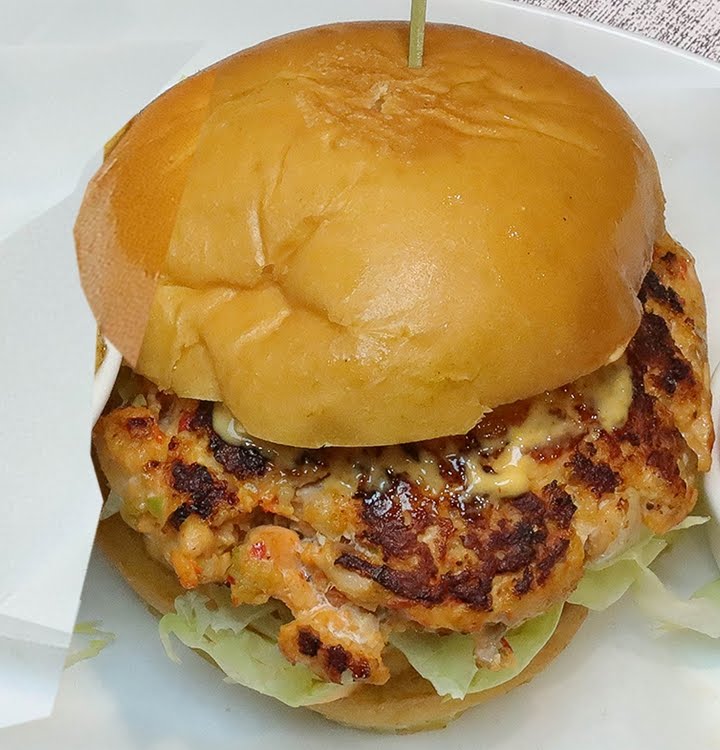 Highlands Cafe and Grill by null