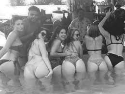 college flashing ass|A School Girl In A Short Skirt Butt Showing. Stock Photo, Picture and  Royalty Free Image. Image 51612925.