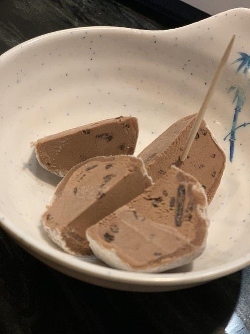 Hiroba Sushi by null