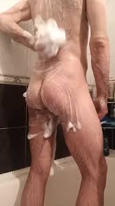 Image a mkshi jpg x Male shower