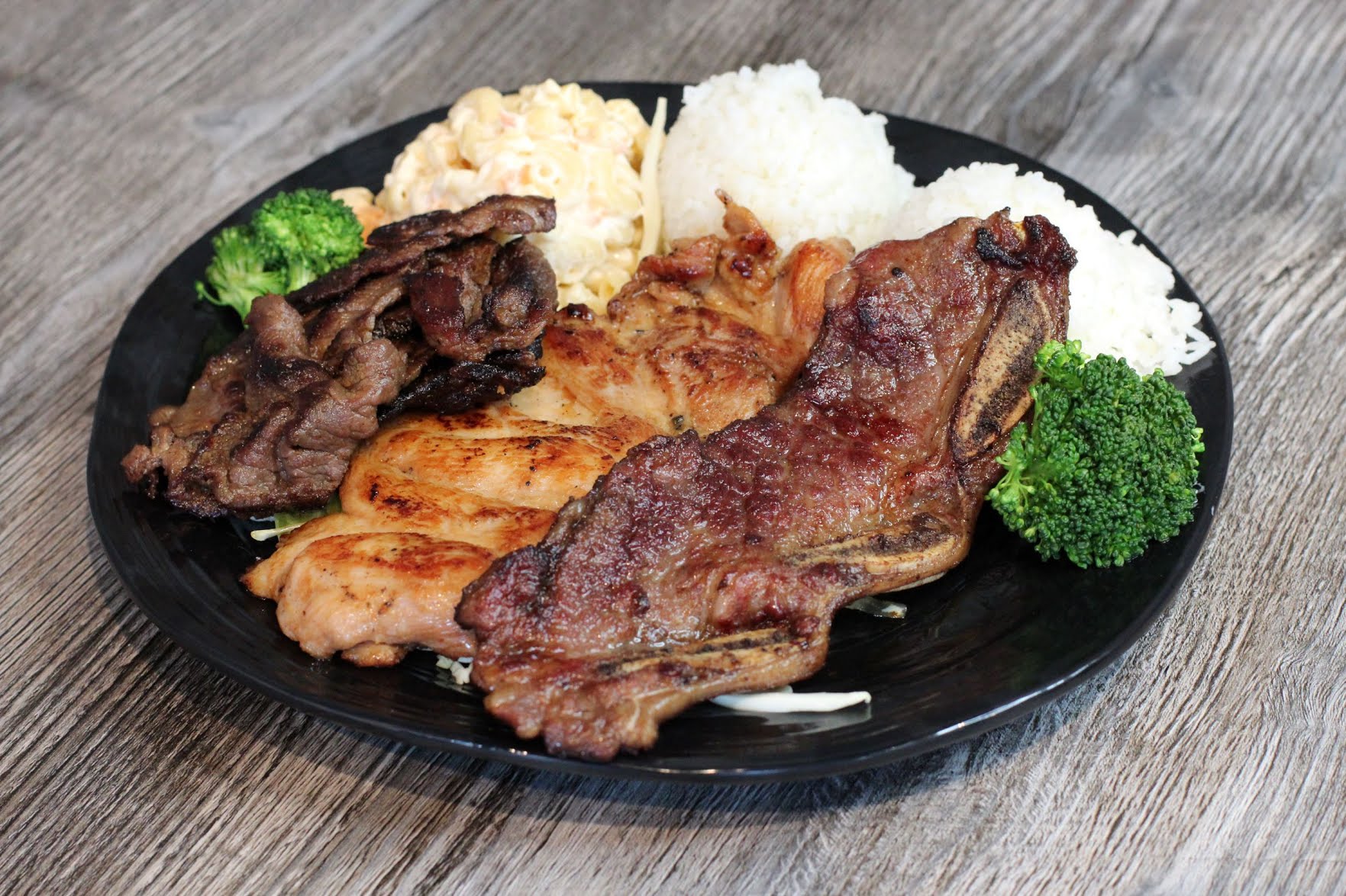 Hawaiian BBQ Nishikawa Ramen by null