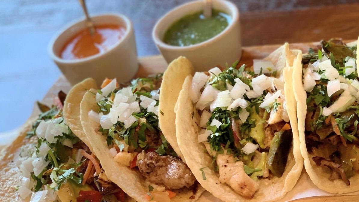 Cielito Lindo Mexican Cuisine by null