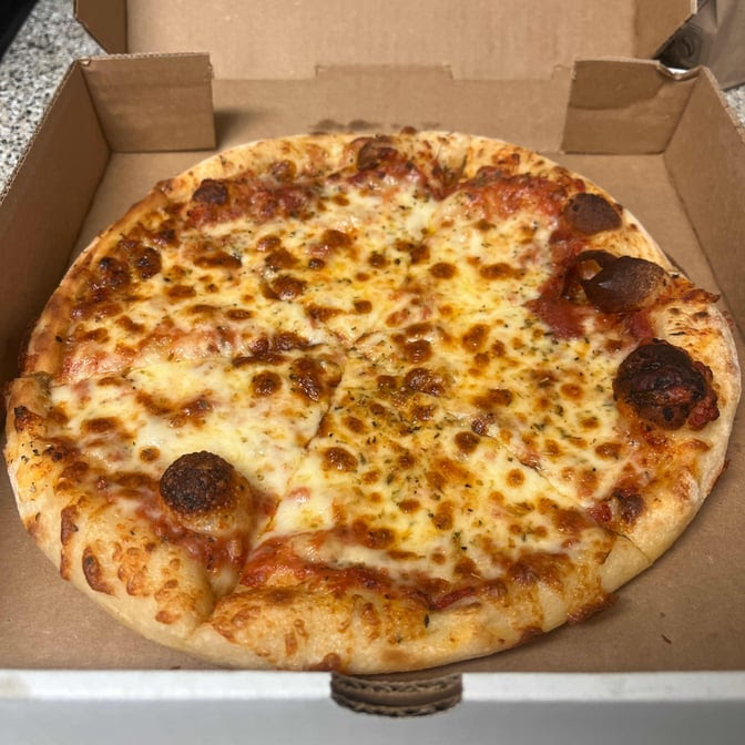 Andrew's American Pizza Kitchen by null