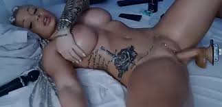Milf fucking machine jpg x Milf fucking machine