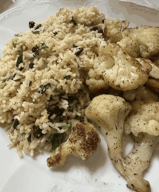 The Buttonwood by null