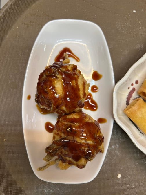 Akitas Sushi by null