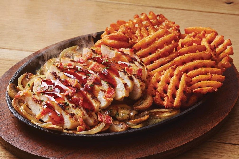 Applebee's Grill + Bar by null