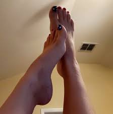 Sexy teen bare feet and toes fetish video jpg x Sexy bare feet