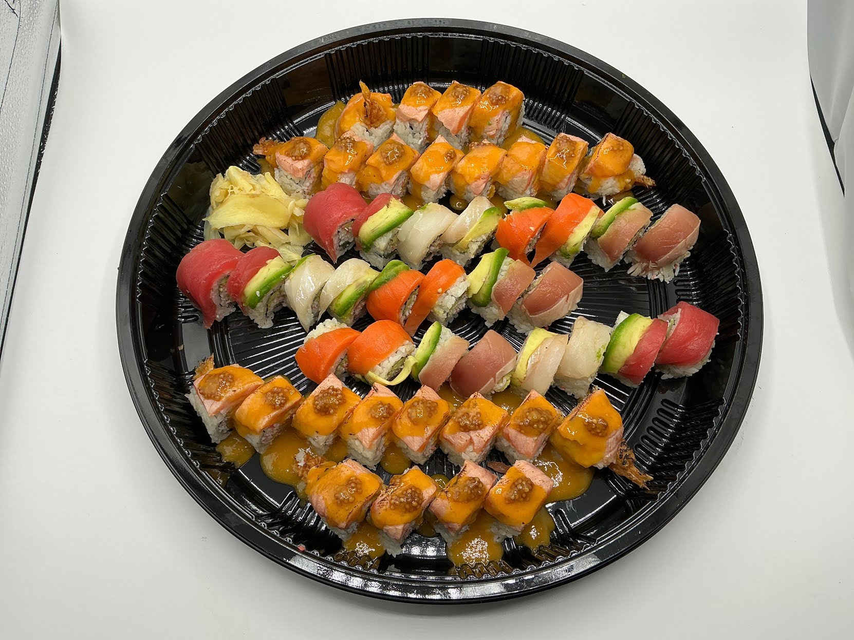 Mikan Sushi Bento by null