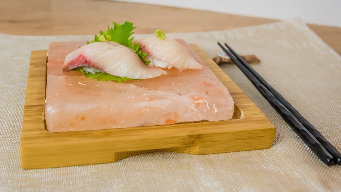 Akiko's Sushi Bar by null