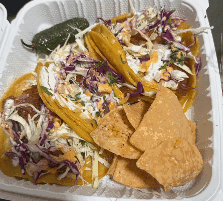 Queen Taco & Sushi by null