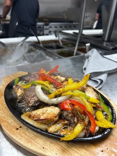 Luz Roja Tex-Mex by null