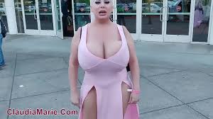 Molly thick dominican stripper latina with big tits and huge ass jpg x Huge ass and tits