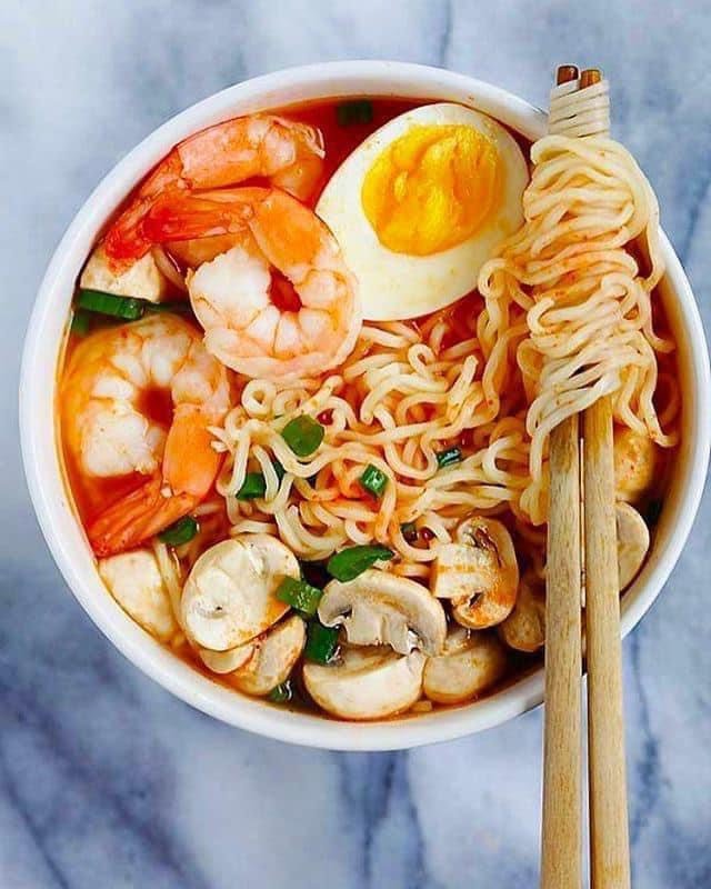 Pho Chau by null