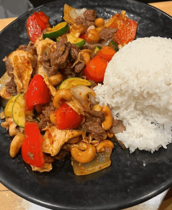 Saffron Thai by null