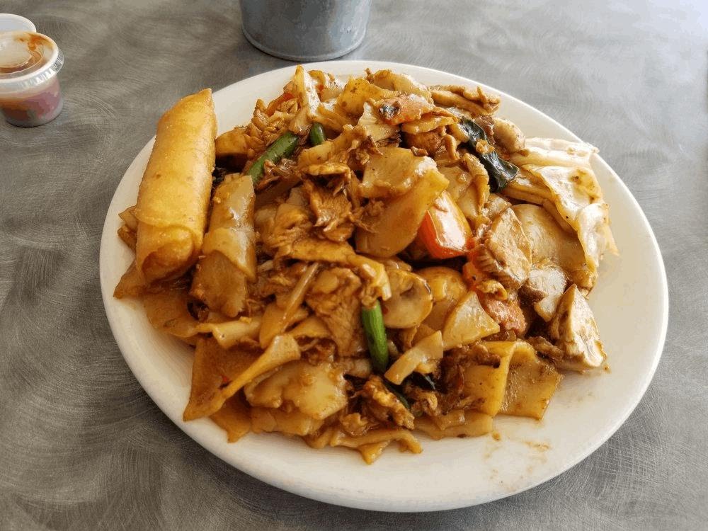 Phaya Thai Street Food by null