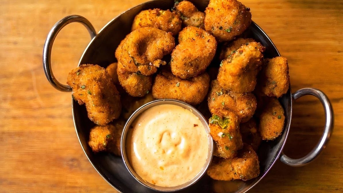 Village Whiskey by null