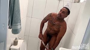 Tomando banho com a mulher do meu irmao jpg x Tomando banho