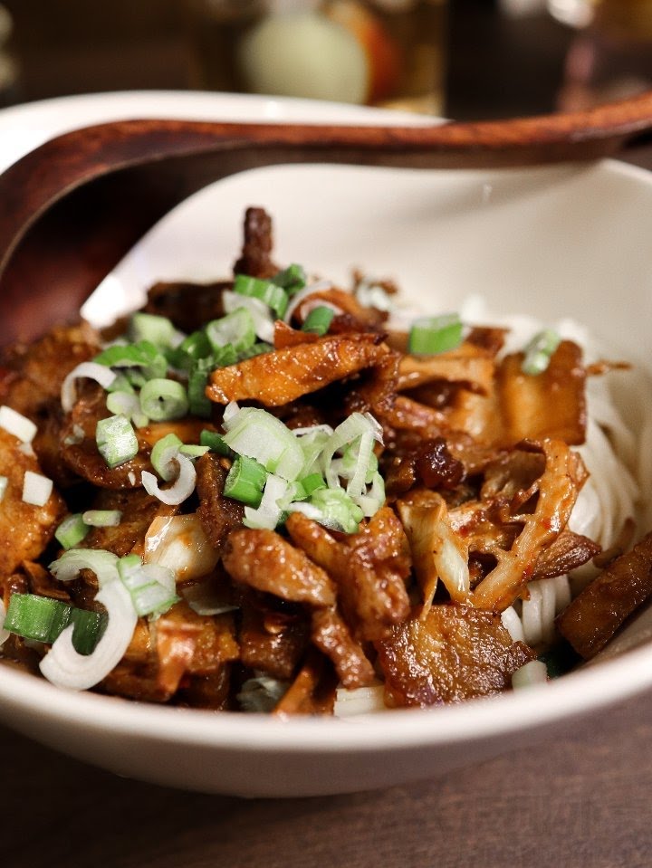 Lanner Noodles&Bar by null