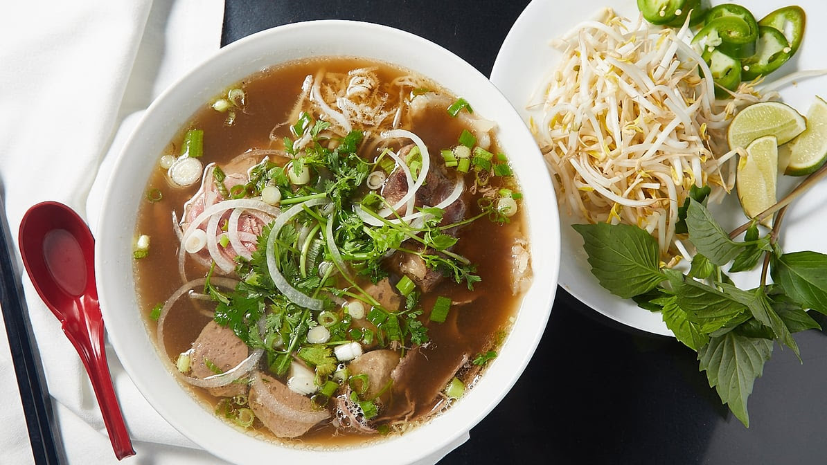 Thuy's Pho by null