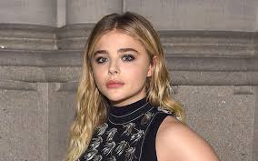 Naked pic leaks says chloë grace moretz jpg x Chloe moretz