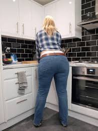 Fuck fat ass girl in ripped jeans jpg x Fat ass in jeans