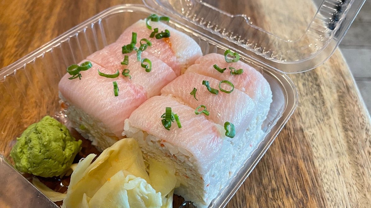 Mizu Sushi Bar & Asian Fusion by null