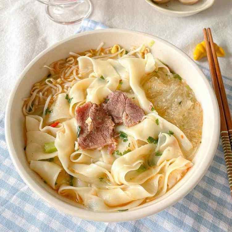 Xi'an Cuisine by null