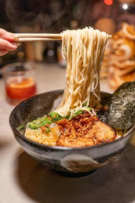 Zutto Japanese American Pub by null