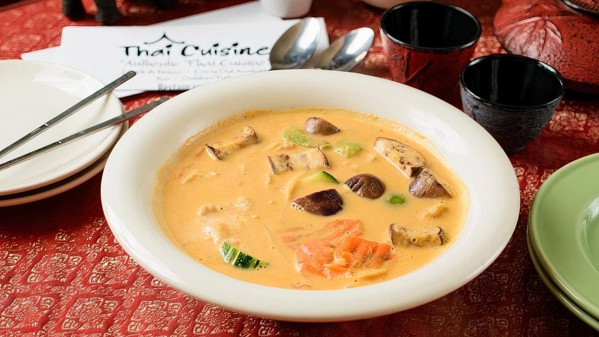 Thai Bistro & Bar by null