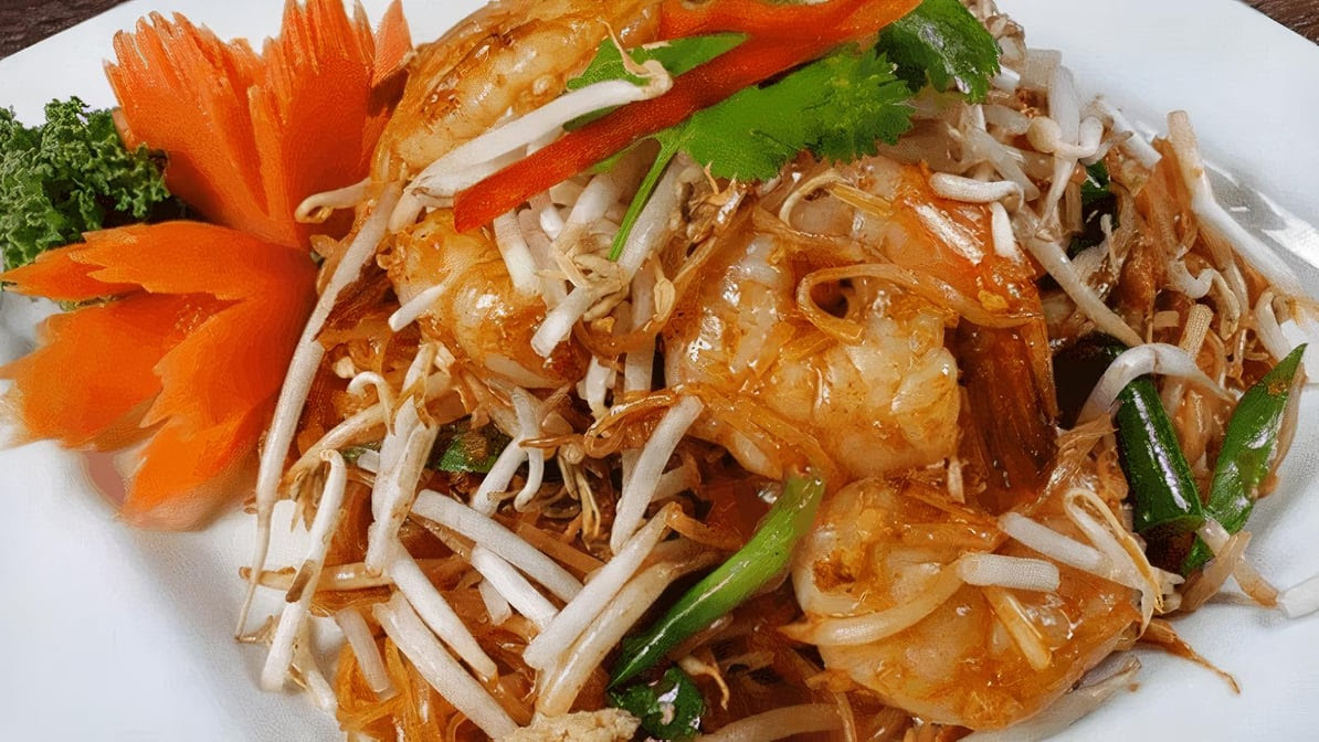 Urban Thai & Sushi by null