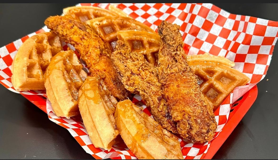 The Kluckin Chicken by null