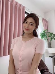 小早川令子|Amazon.co.jp: 【残りわずか】小早川怜子 2025年 壁掛けカレンダー 25CL-1753 : 文房具・オフィス用品