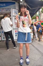 街撮り 小学生|ストリートスナップ写真撮影 in 名古屋: マーシー 中学女子 インタビュー | TikTok