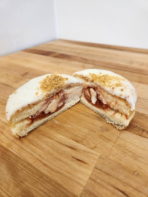 Doce Donut Co by null