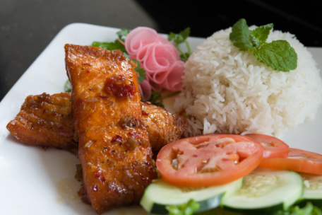 Pho Tan Vinh by null