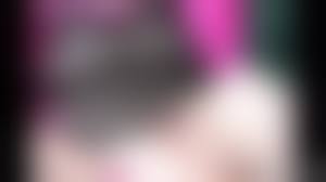 omafotze.com pussy closeup 