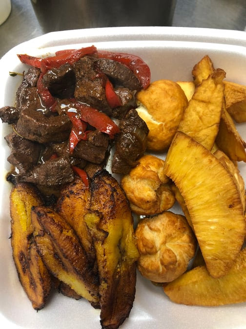 SHANAS CARIBBEAN CAFE by null