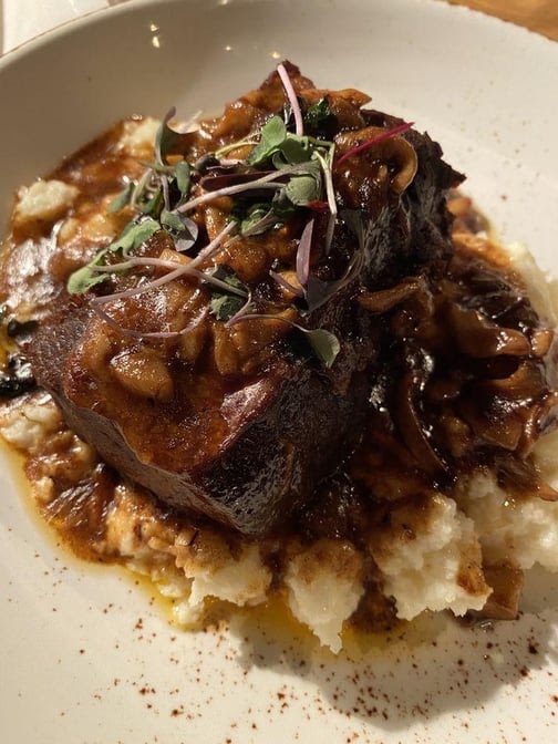 Steak & Whisky American Tavern by null