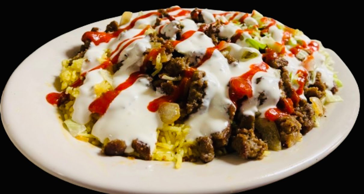 Halal Desi Pizza & Gyro's by null